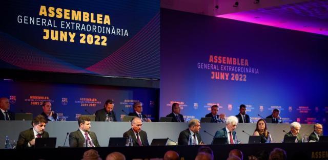 官方赛程-莱万能来了？别急，巴萨卖身刚获批准而已